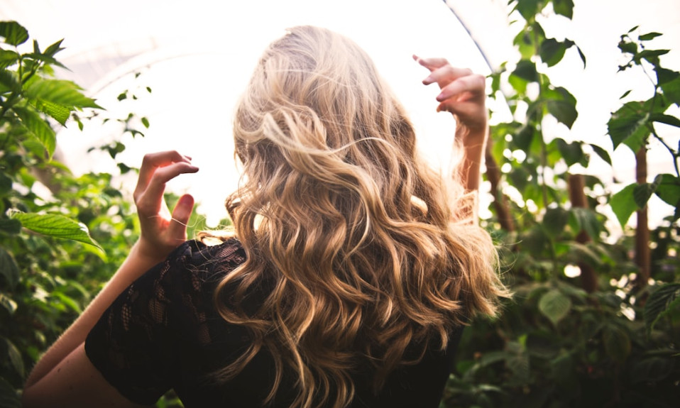 Photo Hair straightener